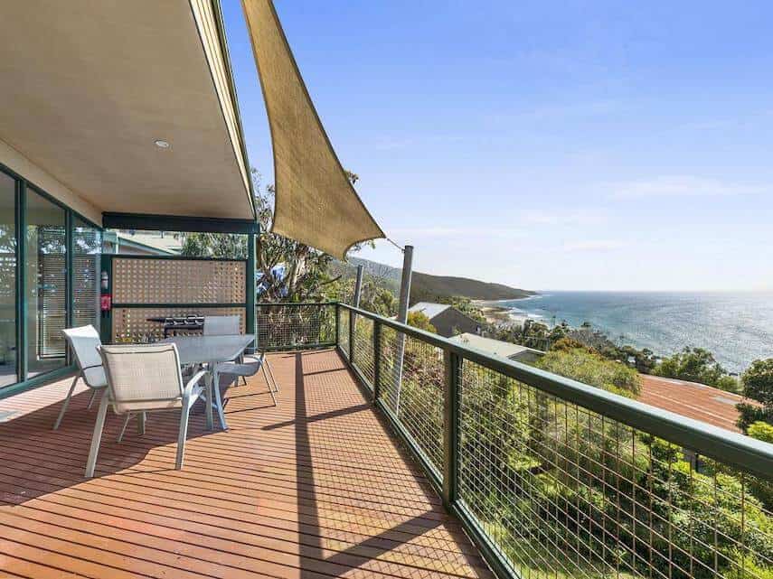 Balcony of Cara - Kennett River Accommodation overlooking the ocean